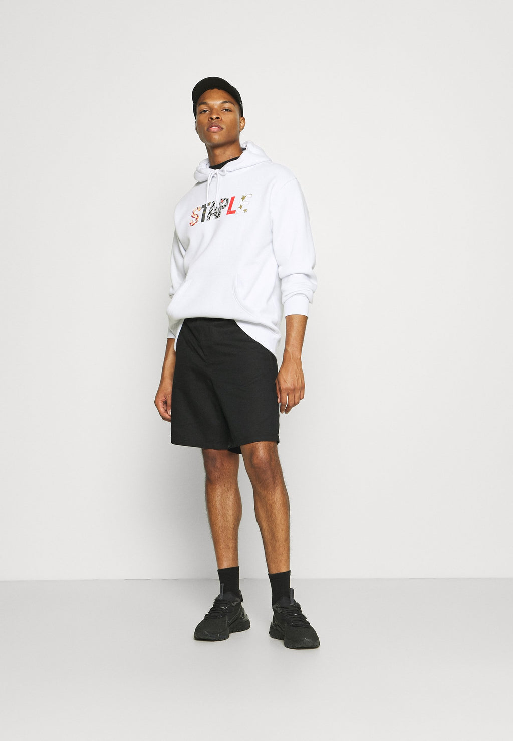 STAPLE PIGEON GRAILS LOGO HOODIE UNISEX