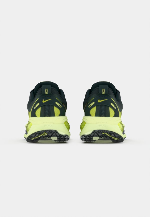 Nike Performance W NIKE VOMERO GTX