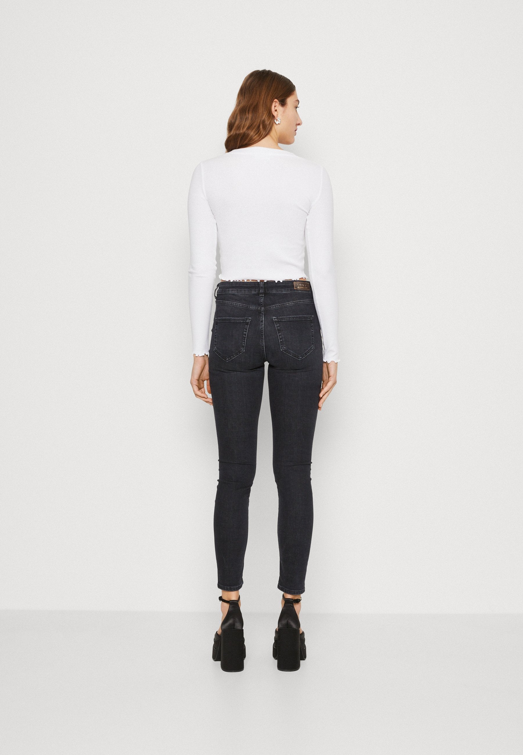 ONLBLUSH MID  Media 4