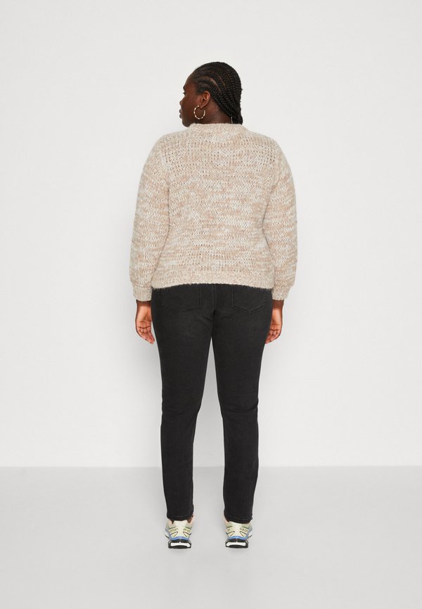 Pieces Curve PCNOMANA O NECK