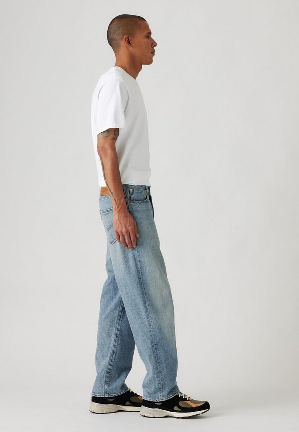 Levi's® 568® STAY LOOSE