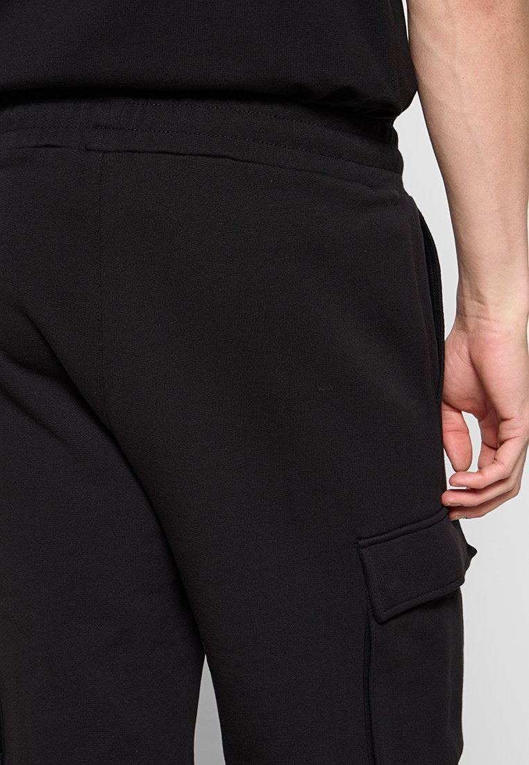 KARL LAGERFELD Shorts Media 5
