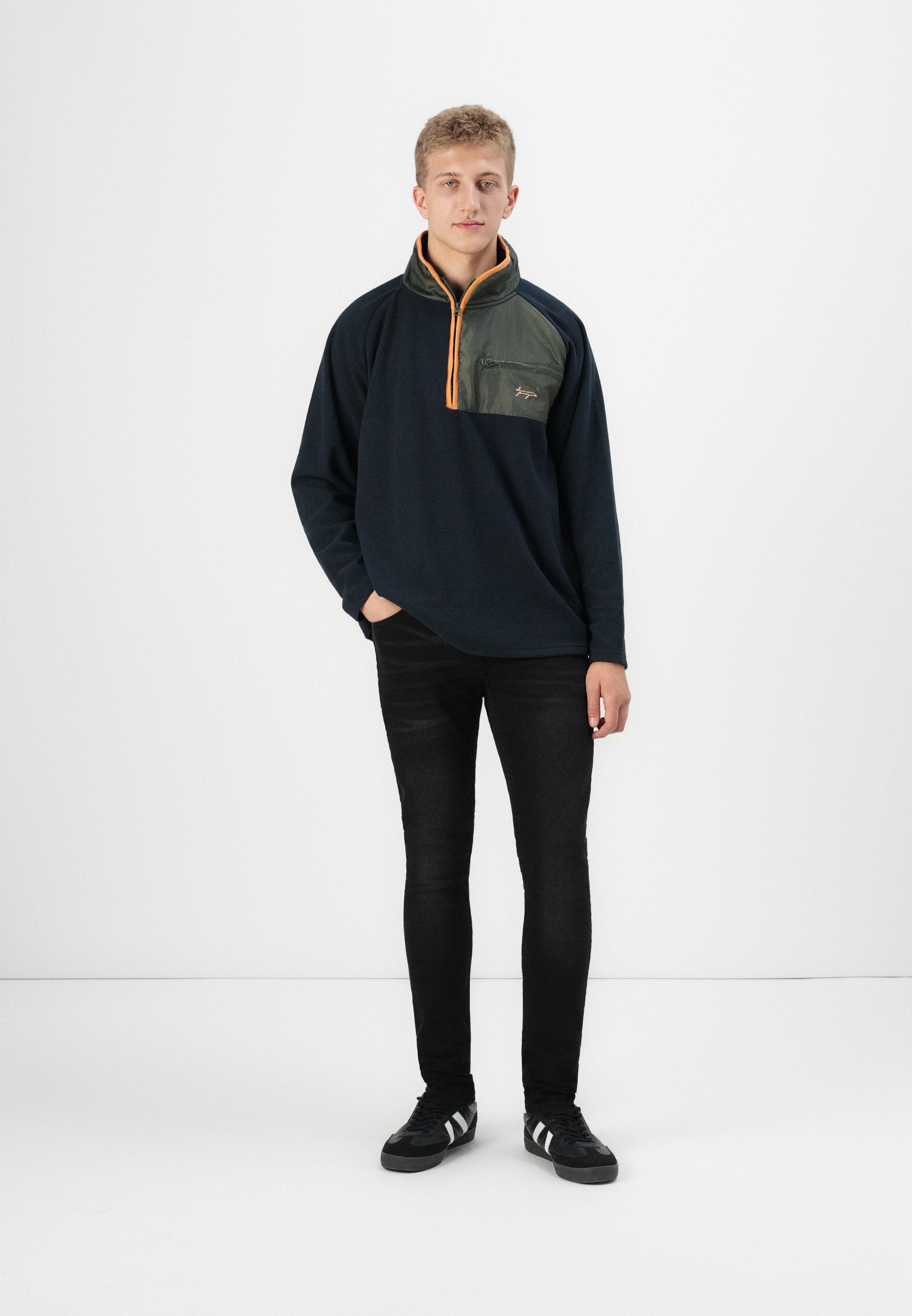 Denim Project DPMMR. RED