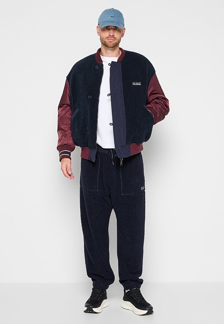 Armani Exchange Bomberjacke Media 2