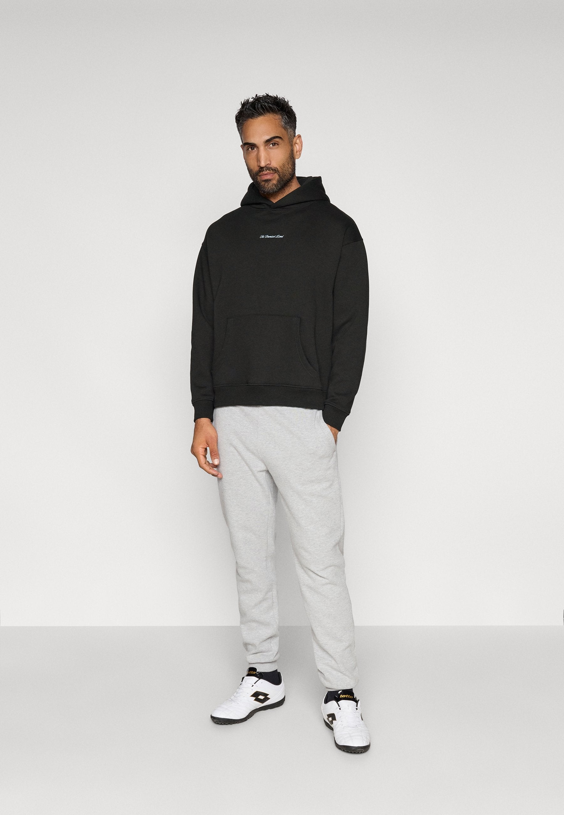 Legacies MANCHESTER CITY TRAVEL HOOD