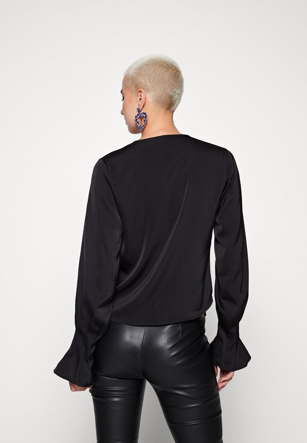 Nly by Nelly FANCY BUTTON BLOUSE