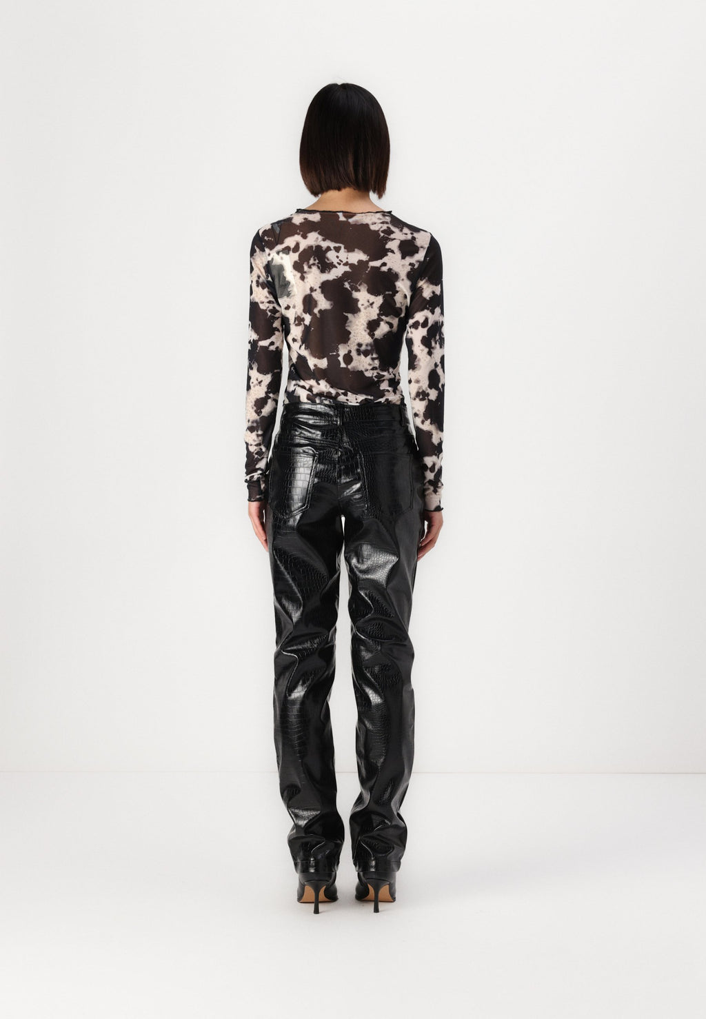 ONLJACI LIONA PANT Media 4