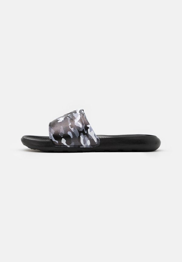 Nike Sportswear VICTORI ONE SLIDE - Pool slides - black/grey fog/particle grey/white