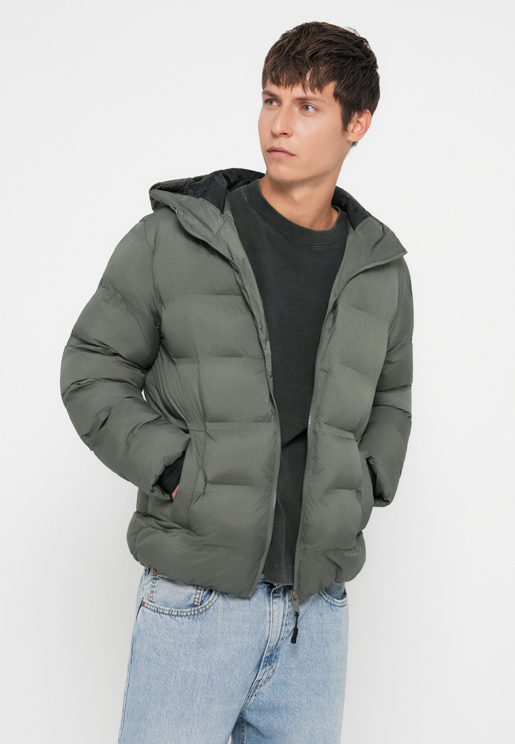 ONSUNION SEAMLES LIFE HOOD PUFFER JACKET Media 5