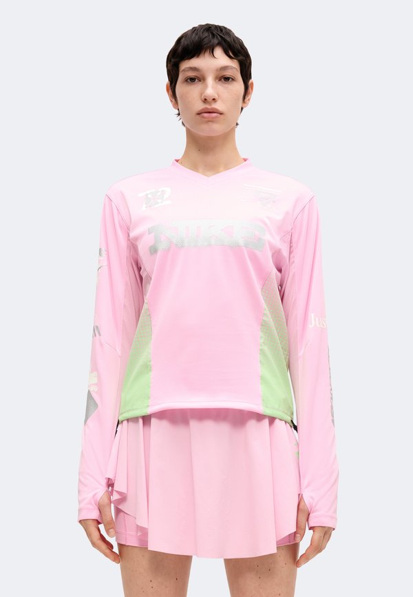 Nike Performance SWIFT - Long sleeved top - pink rise/illusion green/sail