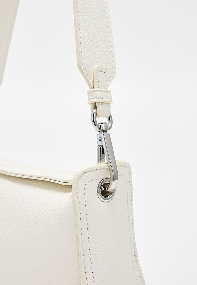 DKNY MAURICE