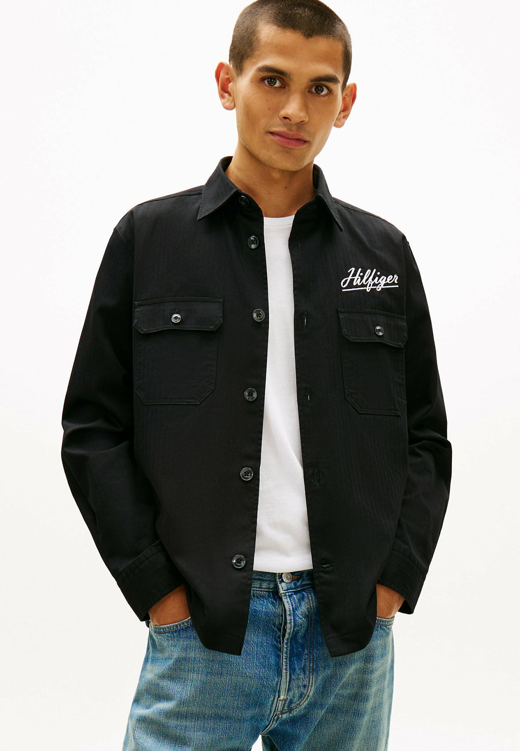 BACK LOGO HERRINGBONE RELAXED FIT  Media 4