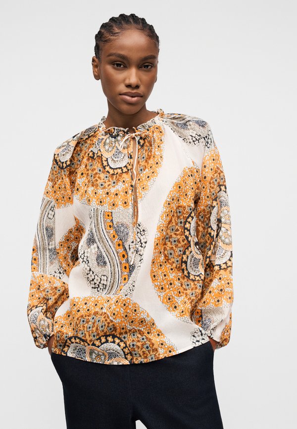 Antik Batik LILI