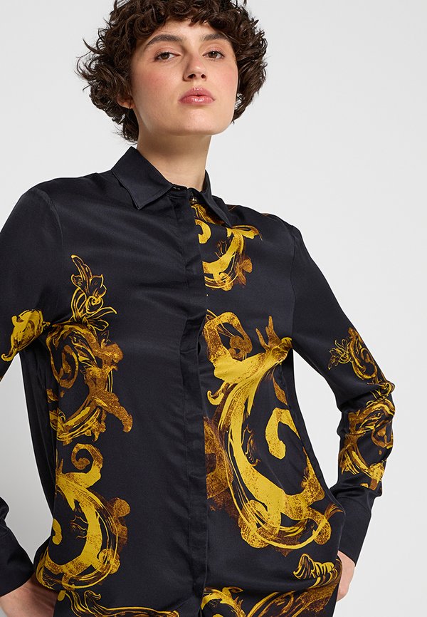 Versace Jeans Couture