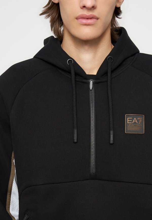 EA7 Emporio Armani