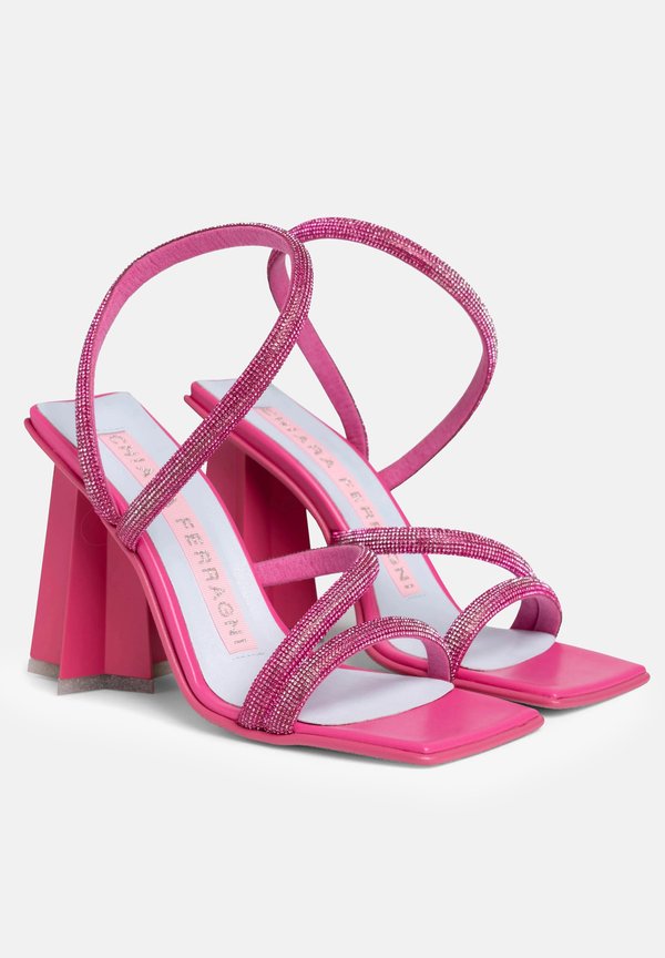 CHIARA FERRAGNI ANDROMEDA STRASS 100