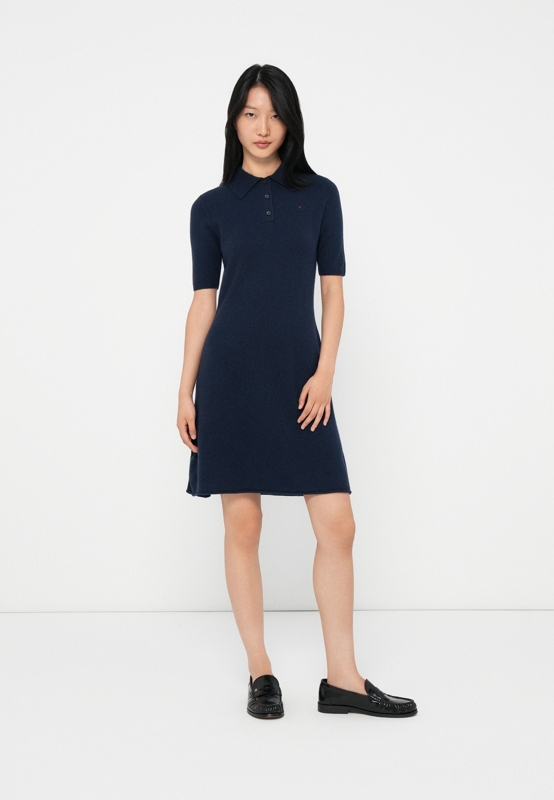 SOFT DRESS Media 3