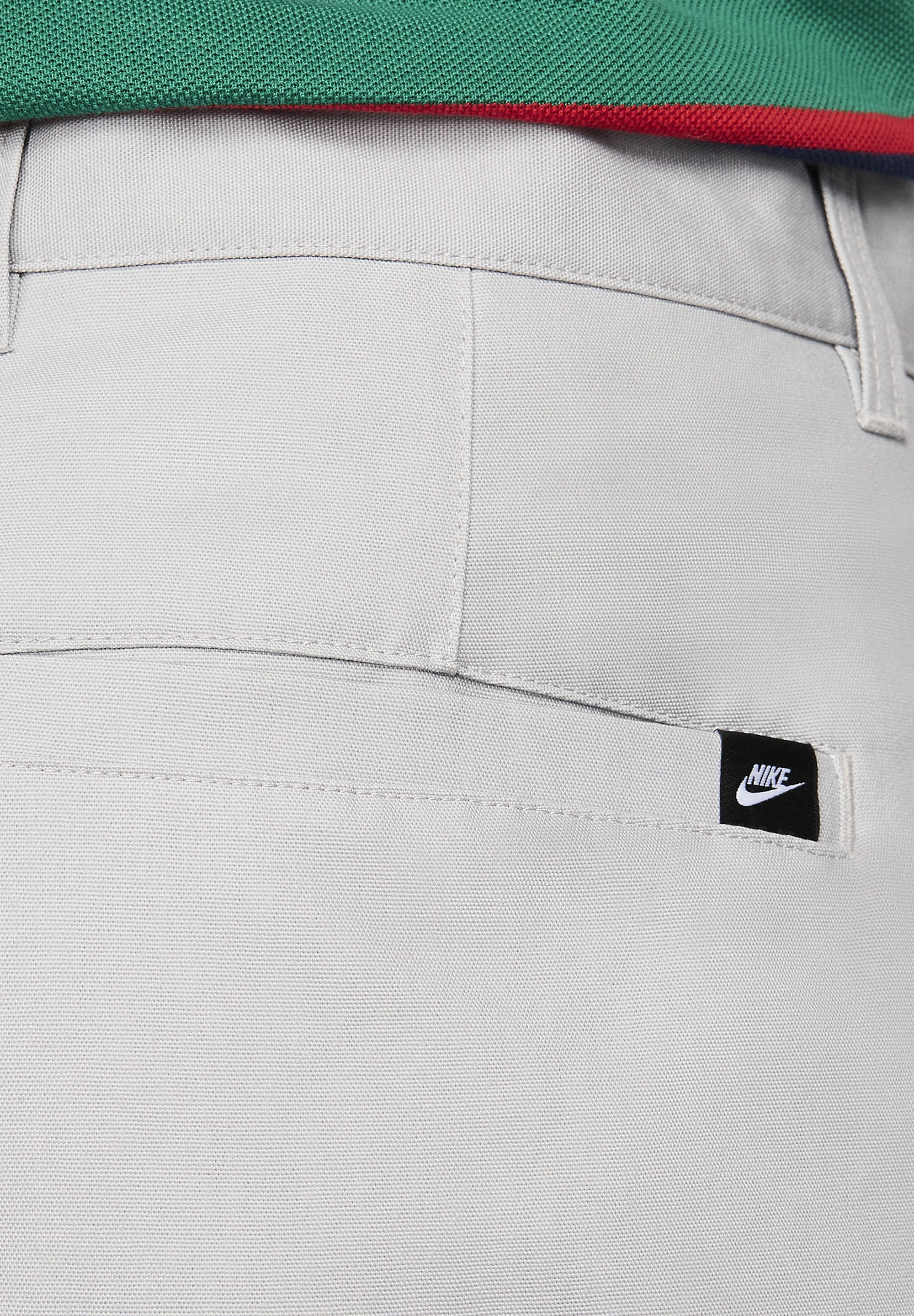Nike Sportswear CLUB