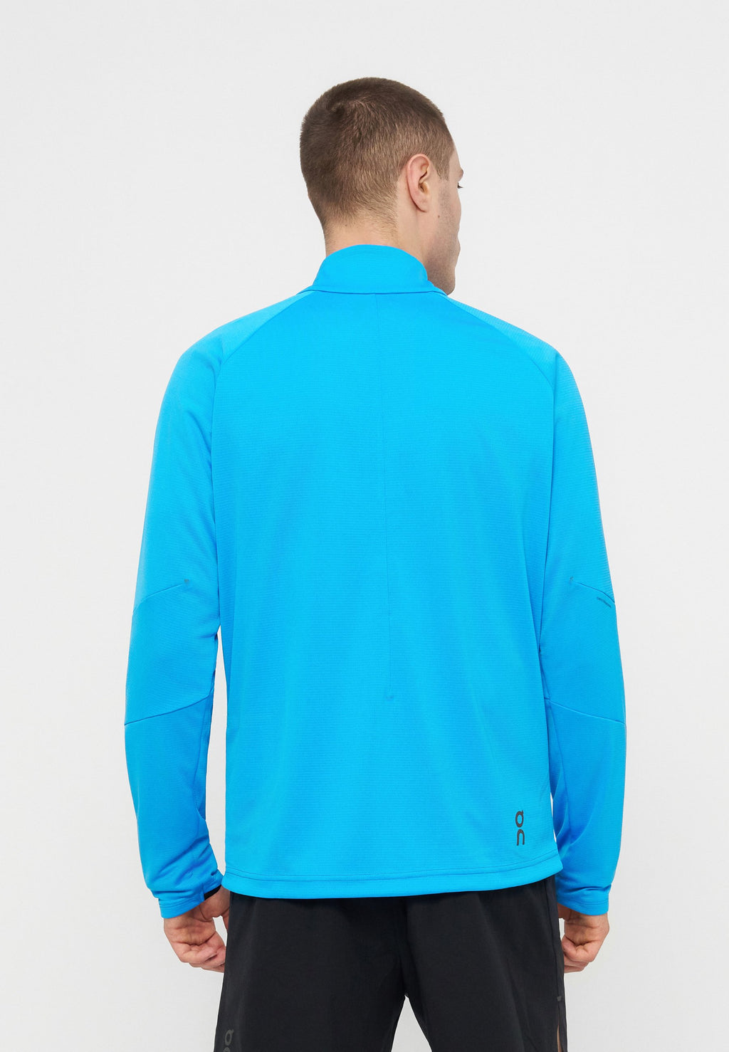 On Langarmshirt Media 4