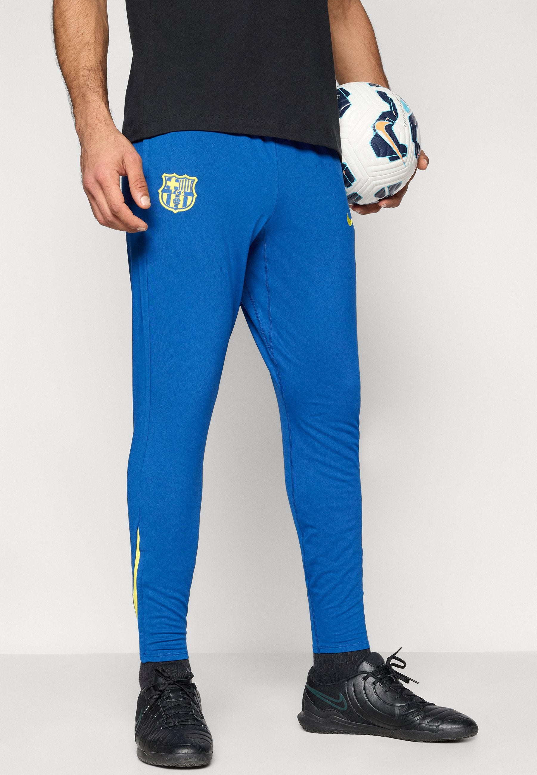 Nike Performance FC BARCELONA STRIKE