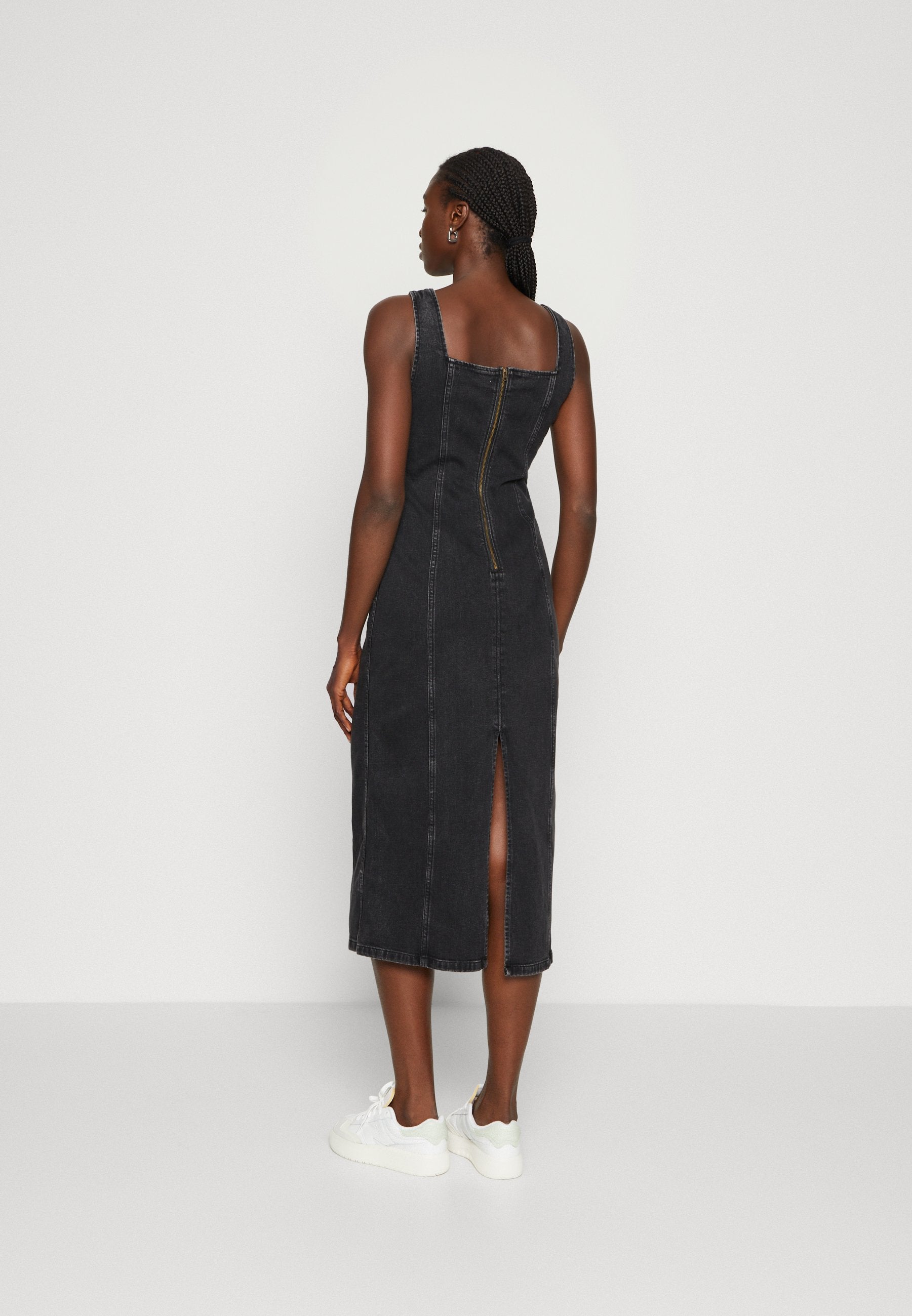 Abercrombie & Fitch MIDI DRESS