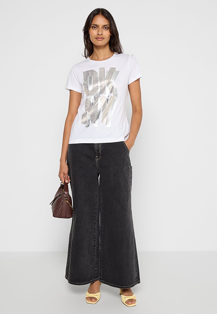 DKNY