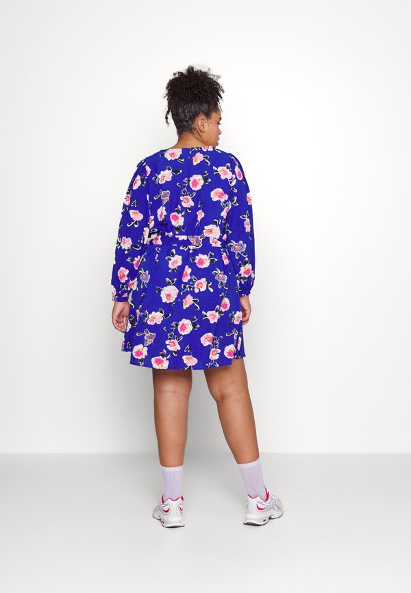 Vero Moda Curve VMHYMS SAGA DRESS