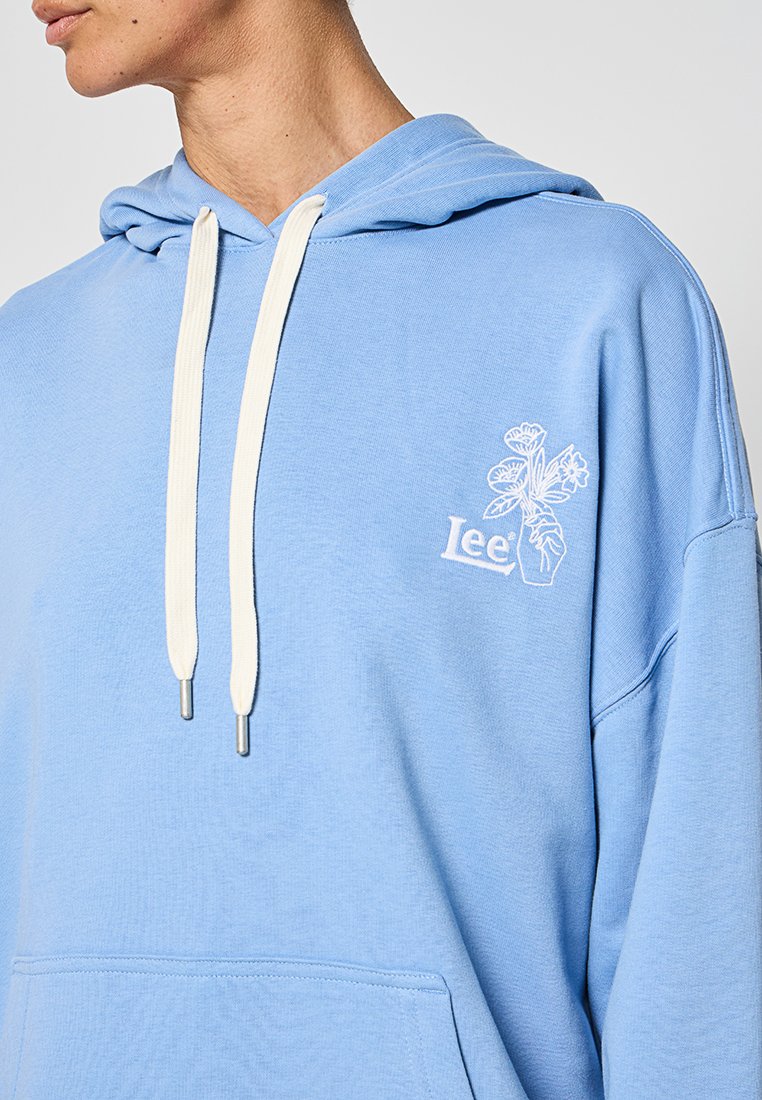 Lee