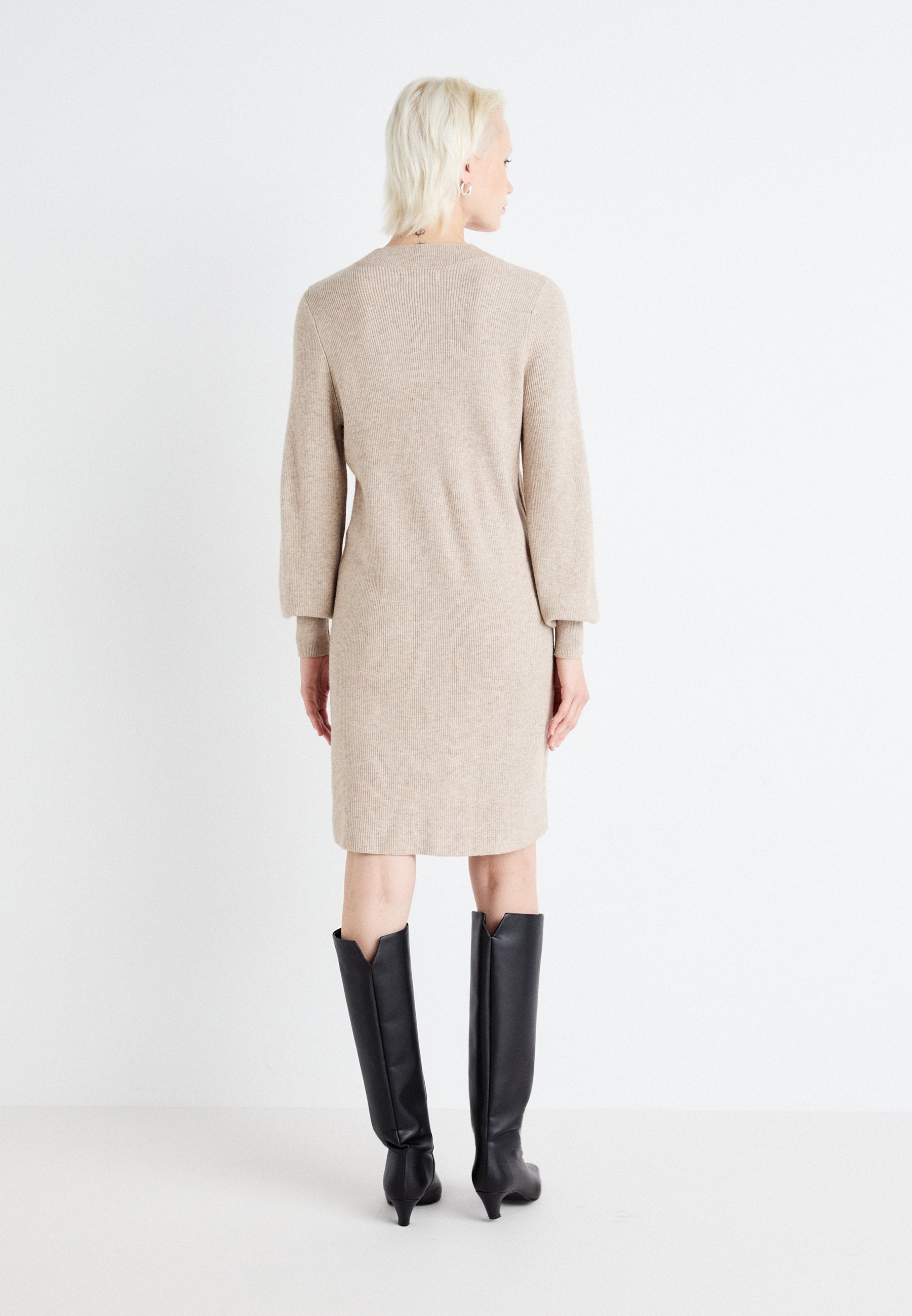 ONLY ONLKATIA VNECK DRESS