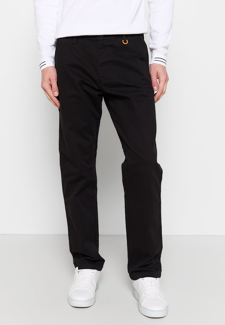 ONSEDGE LOOSE FIT Media 1