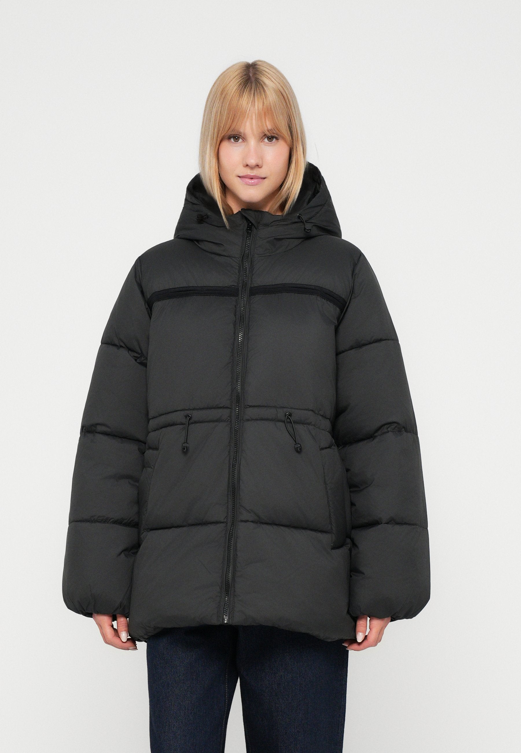 Object Puffer Hooded