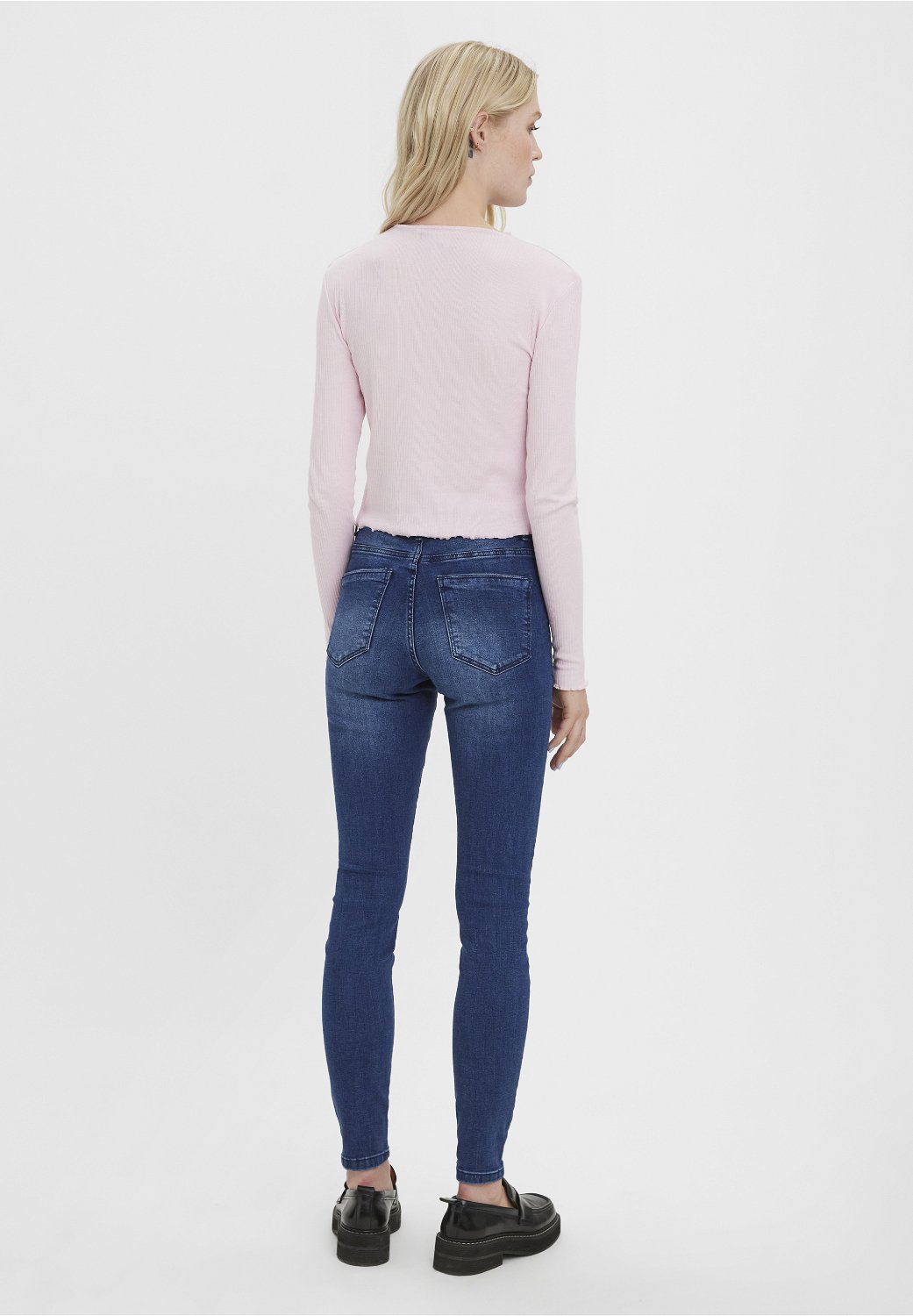Aware VMACCESS TULIA HIGHNECK CROP