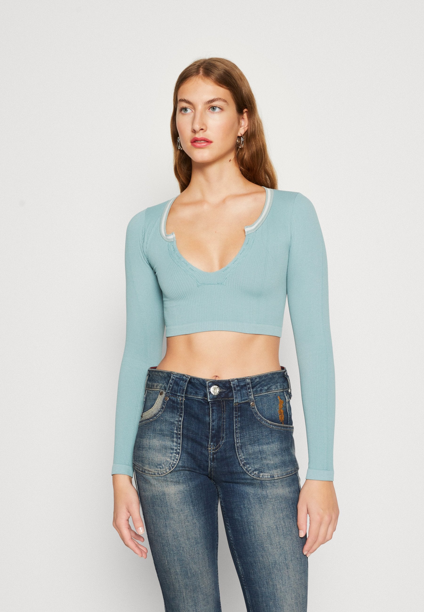 BDG Urban Outfitters GOING FOR