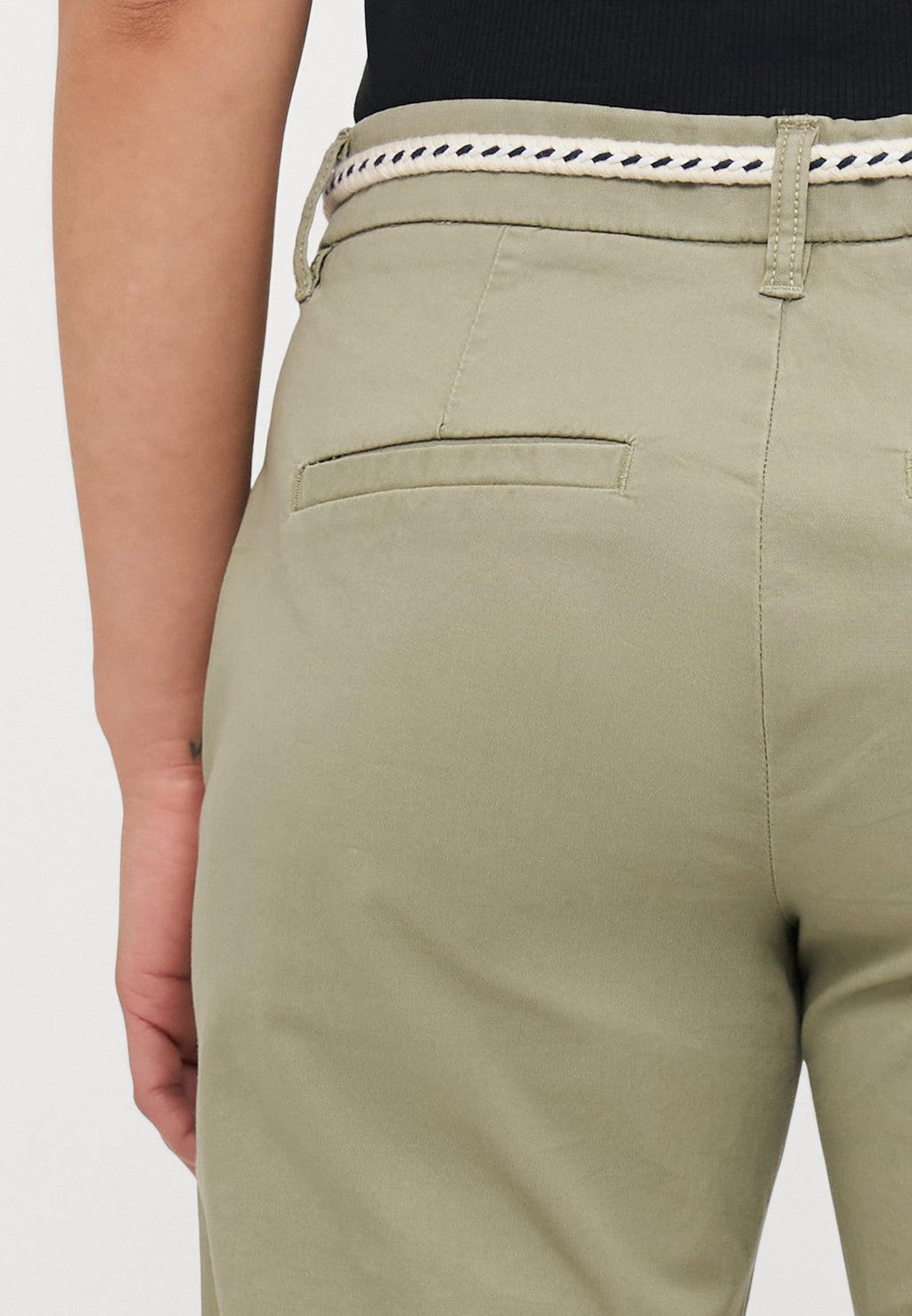 ONLBIANA BELT Media 6