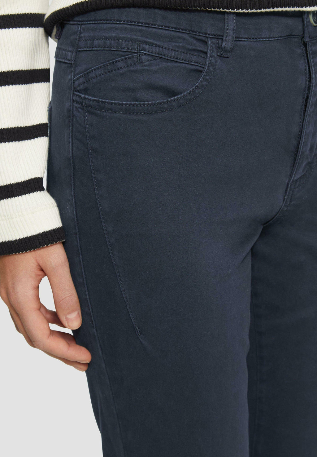 SLIM-FIT Media 4