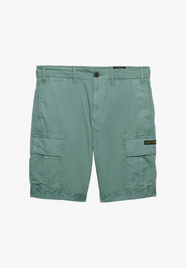 Superdry & Co Shorts - fossil grün