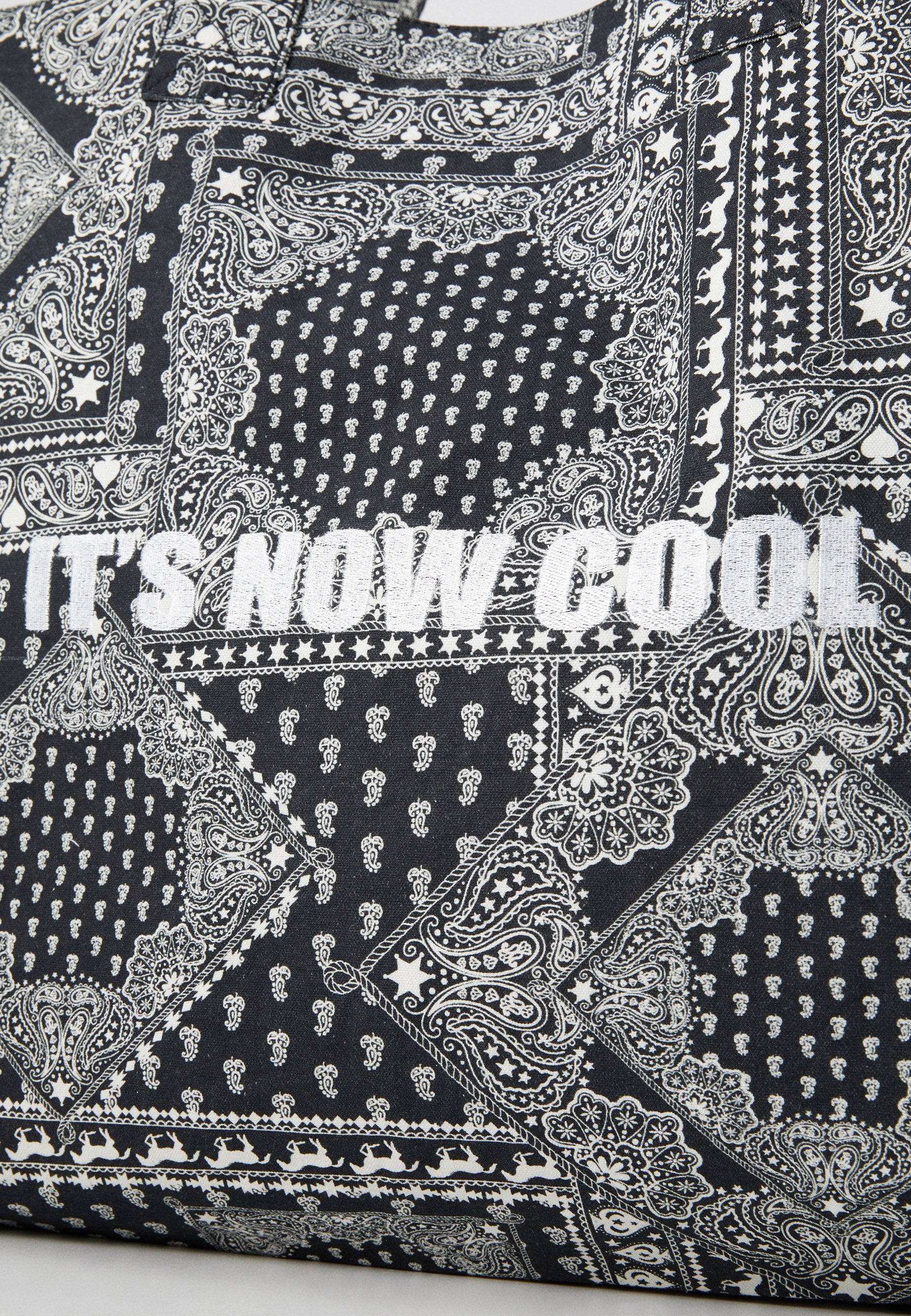 It's Now Cool THE BEACH TOTE