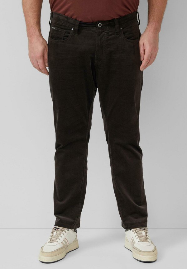 s.Oliver CASBY - Trousers - dunkelbraun