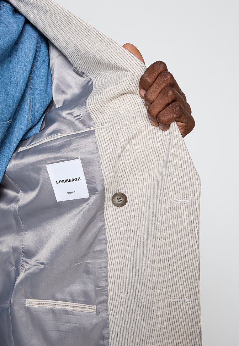 SLIM FIT Media 7