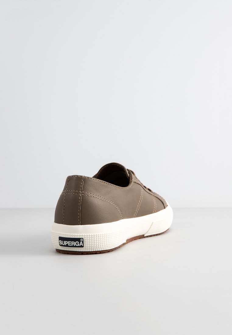 Superga