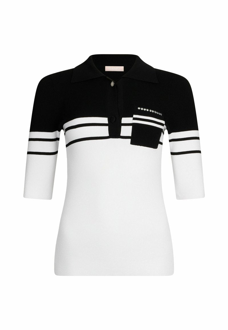 Schwarz-weißer gestreifter Strick-Polo-Shirt mit kurzen Ärmeln, Knopfleiste mit drei Knöpfen, Brusttasche und horizontalem Streifenmuster. Mit dekorativen Strasssteinen.