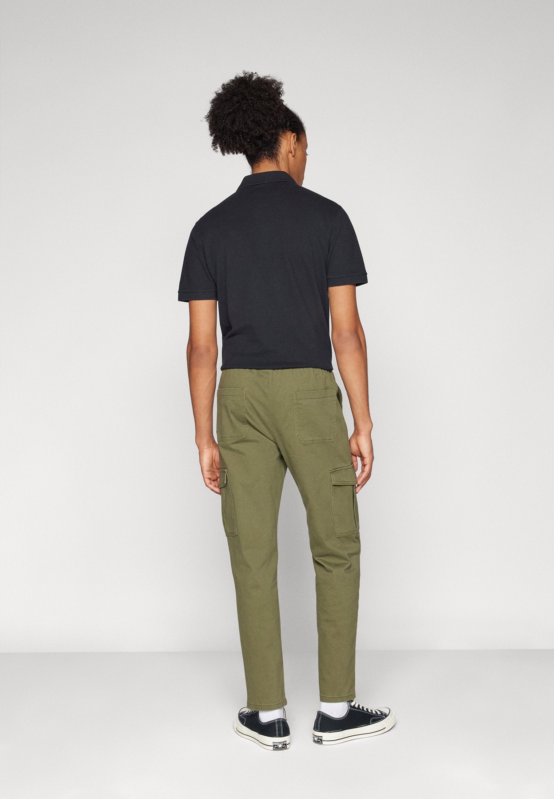 ONSLUC TAP PANT Media 4