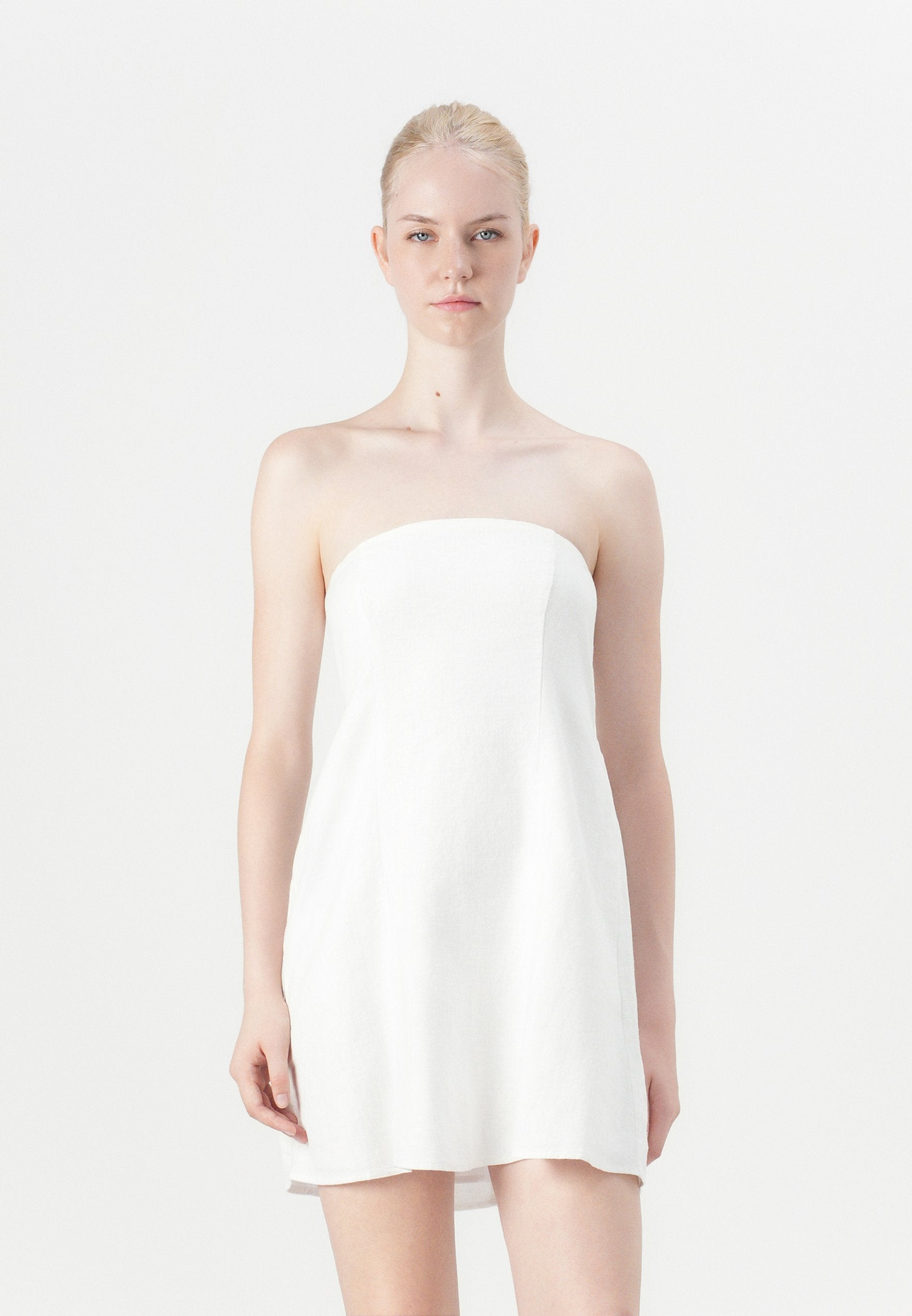 Hollister Co. CLEAN GIRL STRAPLESS MINI DRESS
