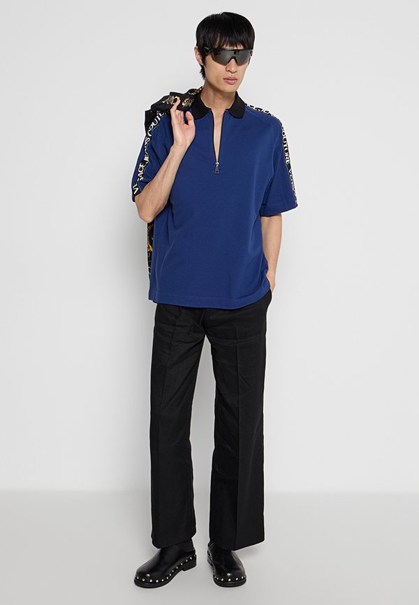 Versace Jeans Couture