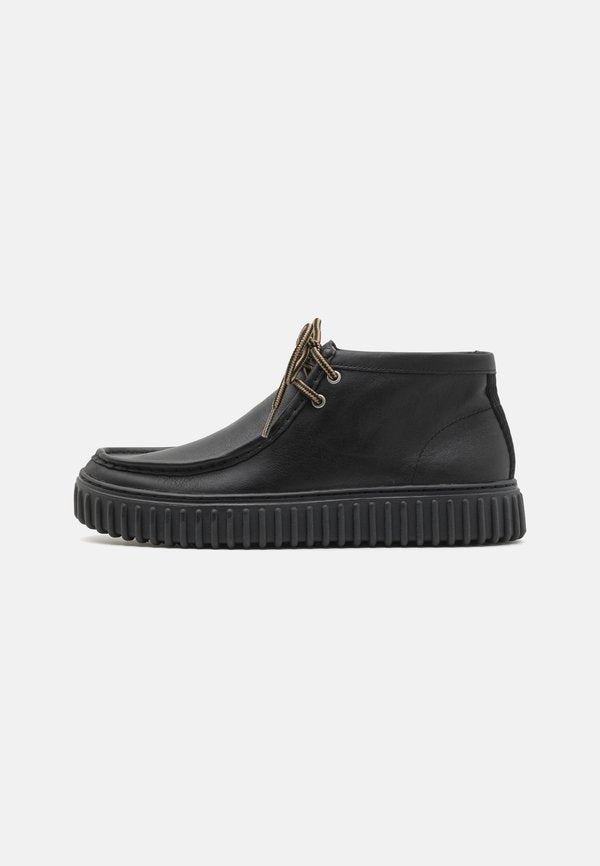 Clarks TORHILL