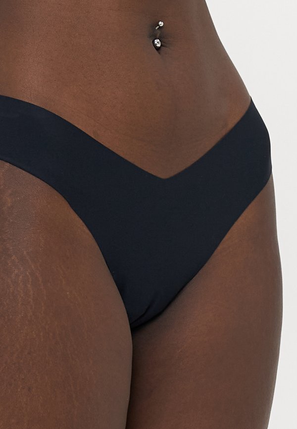 Even&Odd MICROFIBER, V-SHAPE THONG