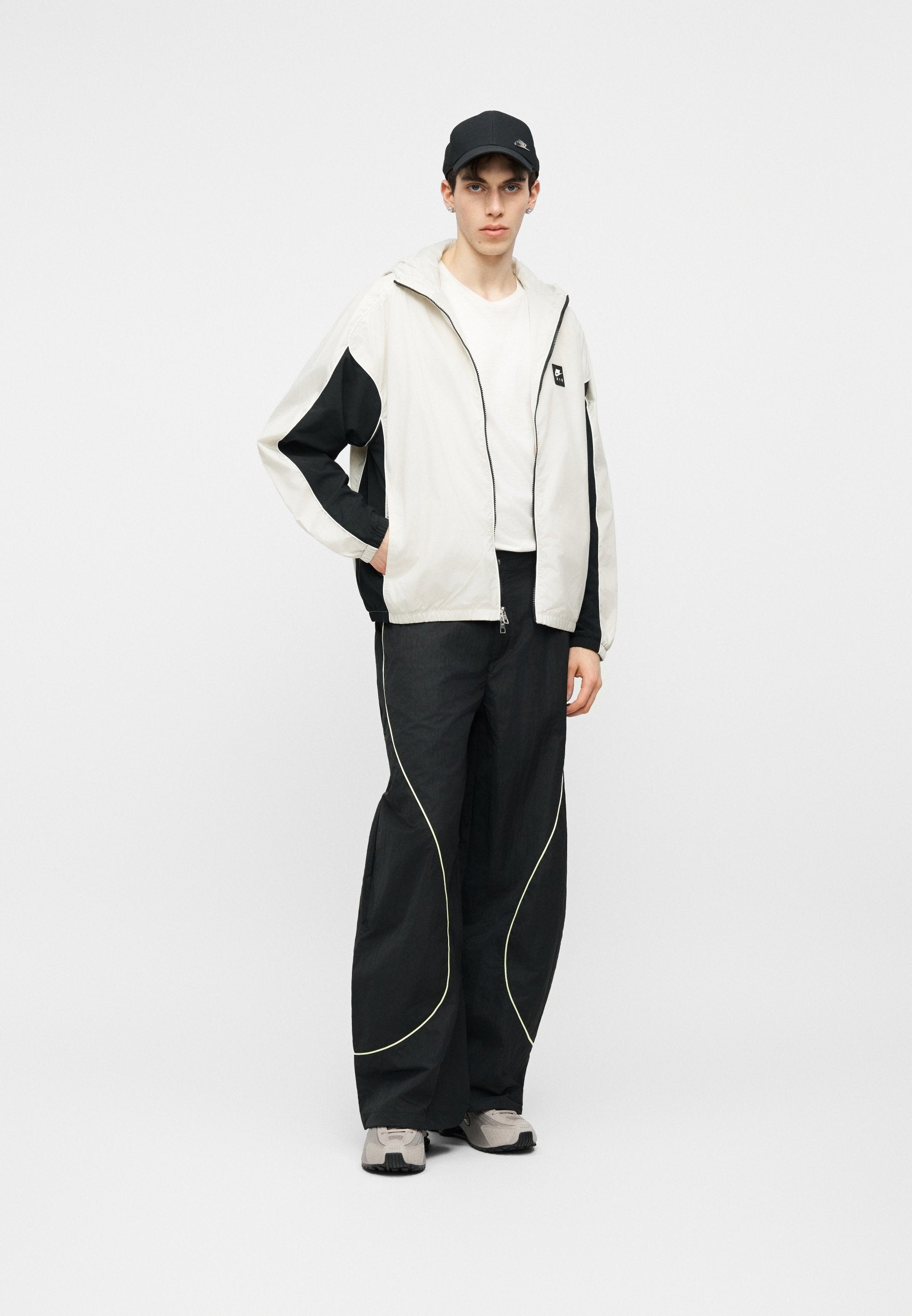 Nike Sportswear TOBI