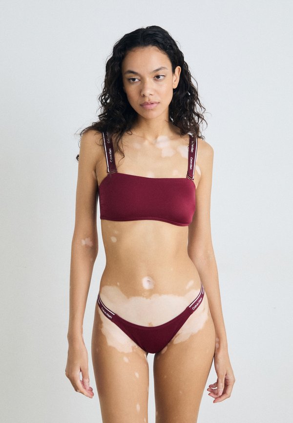 Calvin Klein Swimwear CURVED DELTA
