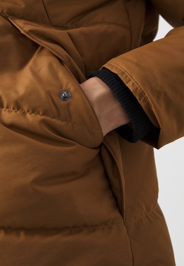 New Balance SOFT ALPINE ICON JACKET