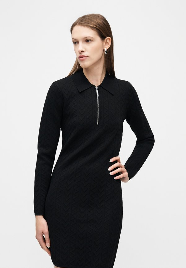 MICHAEL Michael Kors EMBOSSED